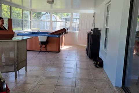 Casa en venta en Kissimmee, Florida, 3 dormitorios, 177.63 m2 № 1629923 - foto 8