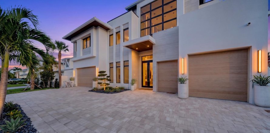 Villa ou maison à Boca Raton, Floride 7 chambres, 640.56 m2 № 2085209