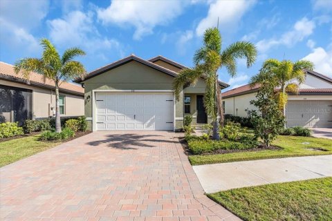 House in Nokomis, Florida 3 bedrooms, 134.15 sq.m. № 1563743 - photo 1