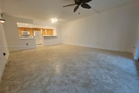 Condominio en venta en Fort Lauderdale, Florida, 2 dormitorios, 116.13 m2 № 2078262 - foto 19