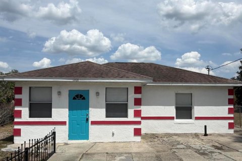 Casa en Winter Haven, Florida 3 dormitorios, 113.71 m2 № 2091516