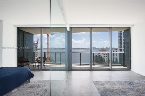 Copropriété à vendre à Miami, Floride: 2 chambres, 106.19 m2 № 1939870 - photo 3