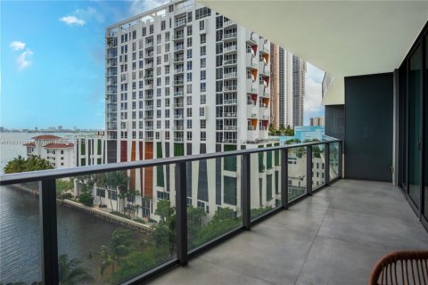 Copropriété à vendre à Miami, Floride: 2 chambres, 106.19 m2 № 1939870 - photo 21