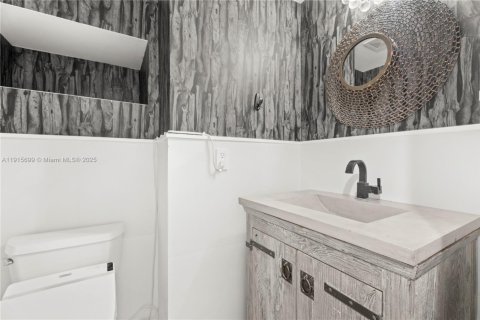 Touwnhouse à vendre à Miami Beach, Floride: 3 chambres, 132.85 m2 № 1970755 - photo 10