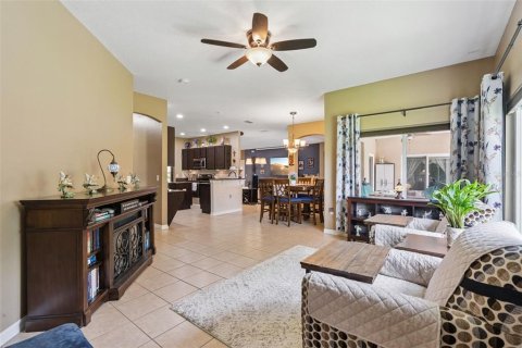 Casa en venta en Kissimmee, Florida, 4 dormitorios, 231.7 m2 № 2236072 - foto 15