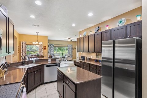 Casa en venta en Kissimmee, Florida, 4 dormitorios, 231.7 m2 № 2236072 - foto 19