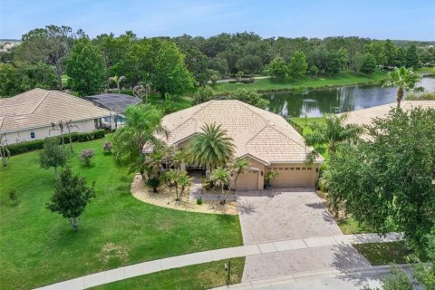 Casa en BELLALAGO en Kissimmee, Florida 4 dormitorios, 231.7 m2 № 2236072