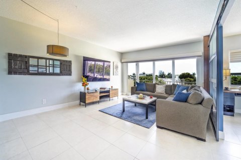 Condo in Fort Lauderdale, Florida, 2 bedrooms № 2245581 - photo 12