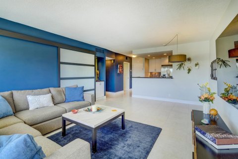 Condo in Fort Lauderdale, Florida, 2 bedrooms № 2245581 - photo 7