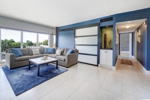 Condo in Fort Lauderdale, Florida, 2 bedrooms № 2245581 - photo 10