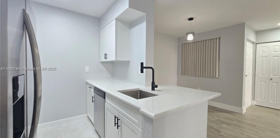 Condo à Oakland Park, Floride, 1 chambre № 1983421