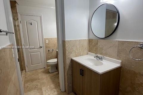 Adosado en alquiler en Miami, Florida, 2 dormitorios, 88.26 m2 № 1942401 - foto 9
