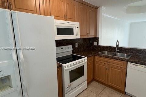 Adosado en alquiler en Miami, Florida, 2 dormitorios, 88.26 m2 № 1942401 - foto 5