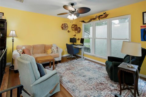 House in Dunedin, Florida 3 bedrooms, 212.93 sq.m. № 1817360 - photo 11