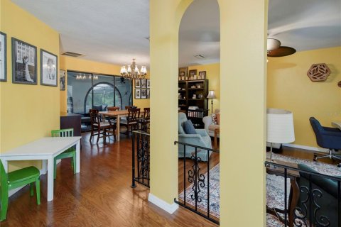 House in Dunedin, Florida 3 bedrooms, 212.93 sq.m. № 1817360 - photo 8