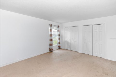 Villa ou maison à vendre à Kissimmee, Floride: 5 chambres, 362.04 m2 № 2201061 - photo 17