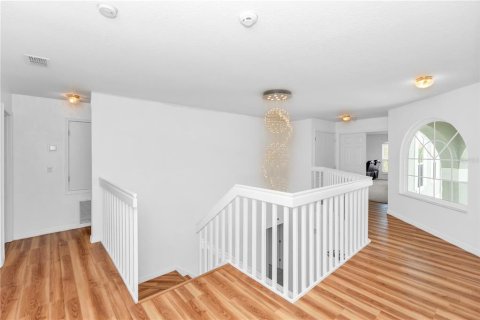Villa ou maison à vendre à Kissimmee, Floride: 5 chambres, 362.04 m2 № 2201061 - photo 4