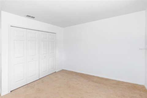 Villa ou maison à vendre à Kissimmee, Floride: 5 chambres, 362.04 m2 № 2201061 - photo 18