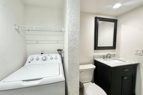 Adosado en venta en Palm Springs, Florida, 2 dormitorios, 114.46 m2 № 2191619 - foto 20