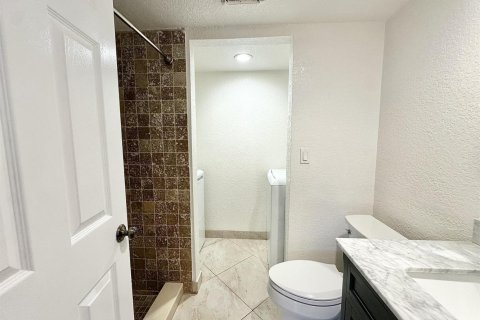 Adosado en venta en Palm Springs, Florida, 2 dormitorios, 114.46 m2 № 2191619 - foto 18
