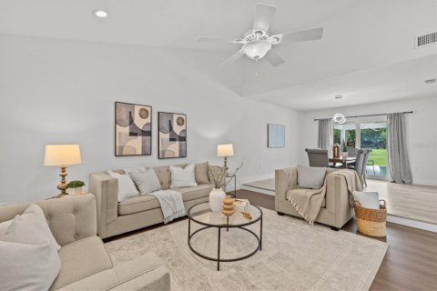 House in Clearwater, Florida 4 bedrooms, 288.55 sq.m. № 2200293 - photo 6