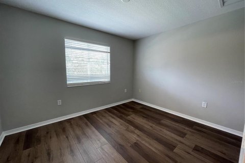 Adosado en alquiler en Tampa, Florida, 3 dormitorios, 130.99 m2 № 1913993 - foto 16