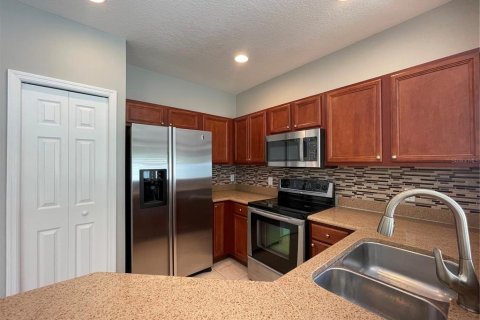Adosado en alquiler en Tampa, Florida, 3 dormitorios, 130.99 m2 № 1913993 - foto 5