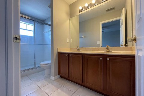 Adosado en alquiler en Tampa, Florida, 3 dormitorios, 130.99 m2 № 1913993 - foto 21