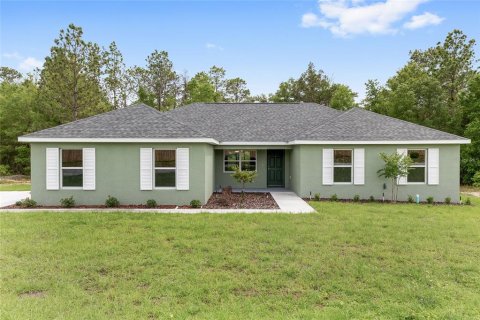 House in Dunnellon, Florida 3 bedrooms, 175.31 sq.m. № 2103005