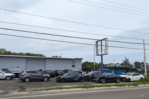Commercial property in Tampa, Florida 464.51 sq.m. № 676134 - photo 3