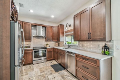 House in Oldsmar, Florida 3 bedrooms, 225.66 sq.m. № 1904220 - photo 12