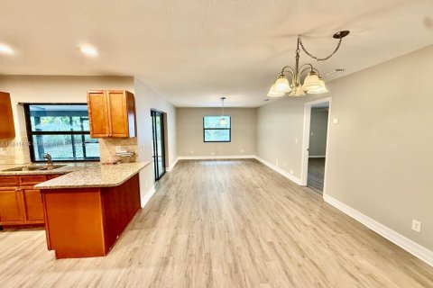 Villa ou maison à vendre à Port St. Lucie, Floride: 3 chambres, 141.77 m2 № 1844145 - photo 26