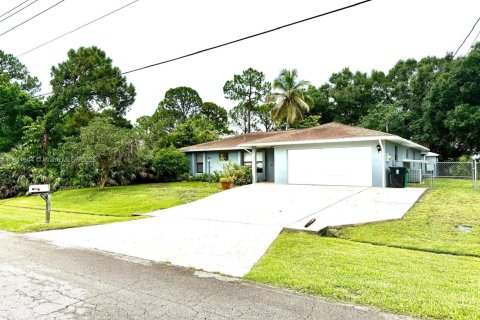 Villa ou maison à vendre à Port St. Lucie, Floride: 3 chambres, 141.77 m2 № 1844145 - photo 6