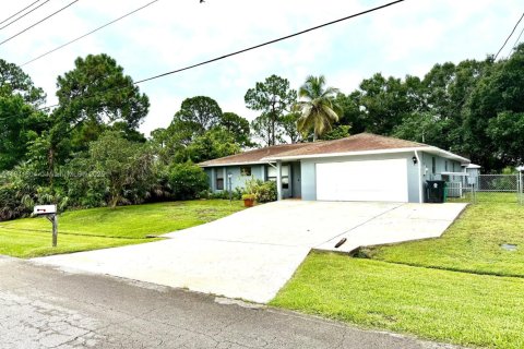 Villa ou maison à vendre à Port St. Lucie, Floride: 3 chambres, 141.77 m2 № 1844145 - photo 5