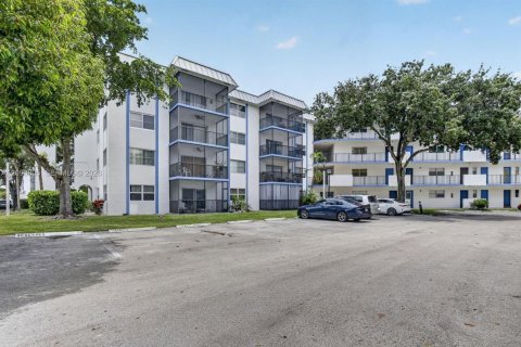 Condo à Lauderhill, Floride, 1 chambre  № 2390543