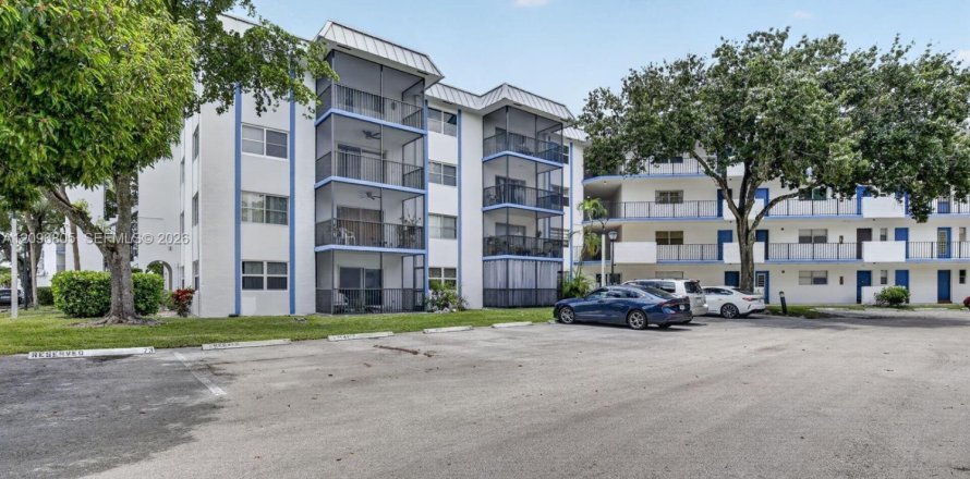 Condo à Lauderhill, Floride, 1 chambre № 2390543