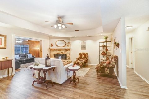 Villa ou maison à vendre à Dover, Floride: 4 chambres, 241.45 m2 № 2321546 - photo 7