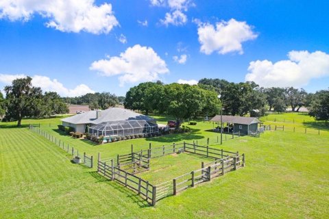 Villa ou maison à vendre à Dover, Floride: 4 chambres, 241.45 m2 № 2321546 - photo 6