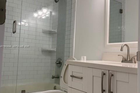 Casa en venta en Pembroke Pines, Florida, 3 dormitorios, 158.77 m2 № 2000393 - foto 20