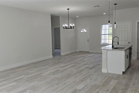 House in Ocala, Florida 4 bedrooms, 163.97 sq.m. № 1904625 - photo 10