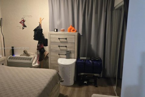Купить кондоминиум в Майами, Флорида 1 спальня, 52.03м2, № 1836714 - фото 8