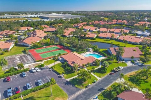 Condo in Sarasota, Florida, 2 bedrooms  № 1824039 - photo 29