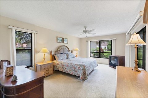 Condo in Sarasota, Florida, 2 bedrooms  № 1824039 - photo 13