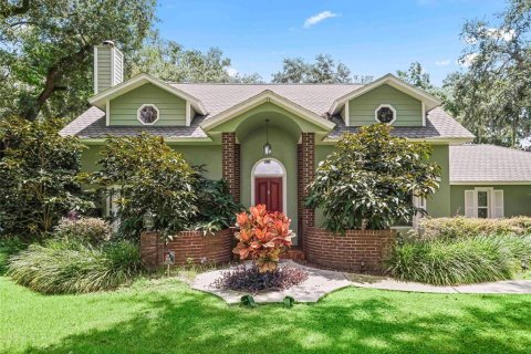 House in Fruitland Park, Florida 3 bedrooms, 235.6 sq.m. № 1854038 - photo 7