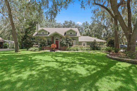 House in Fruitland Park, Florida 3 bedrooms, 235.6 sq.m. № 1854038 - photo 3