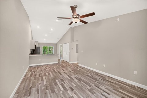 Commercial property in Ocala, Florida 4 bedrooms, 186.55 sq.m. № 2258917 - photo 30