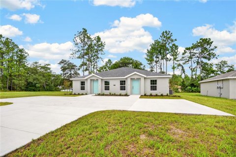 Commercial property in Ocala, Florida 4 bedrooms, 186.55 sq.m. № 2258917 - photo 4