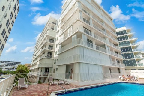 Copropriété à louer à South Palm Beach, Floride: 1 chambre, 94.11 m2 № 2147209 - photo 10