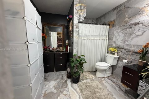 Villa ou maison à vendre à Miramar, Floride: 5 chambres, 163.04 m2 № 1990424 - photo 22