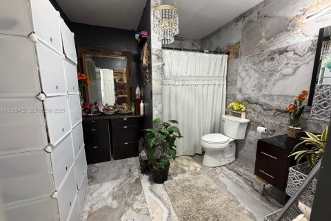 Villa ou maison à vendre à Miramar, Floride: 5 chambres, 163.04 m2 № 1990424 - photo 26